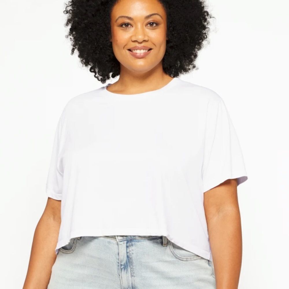 GOOD AMERICAN Boxy Cropped Short Sleeve Tee White Size 5 NWT